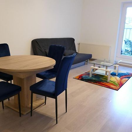 Modern And Light 2-Room Apartment Виена Екстериор снимка