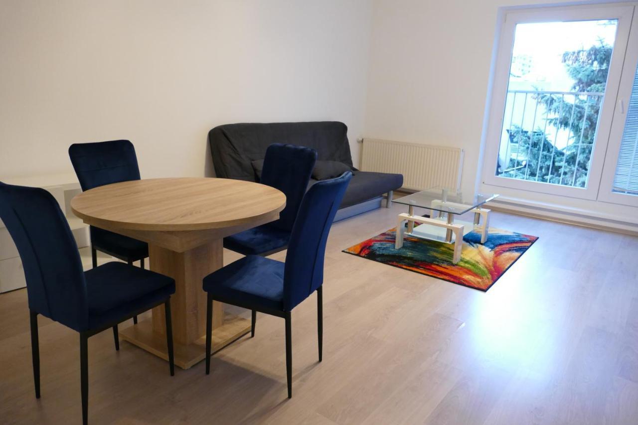 Modern And Light 2-Room Apartment Виена Екстериор снимка