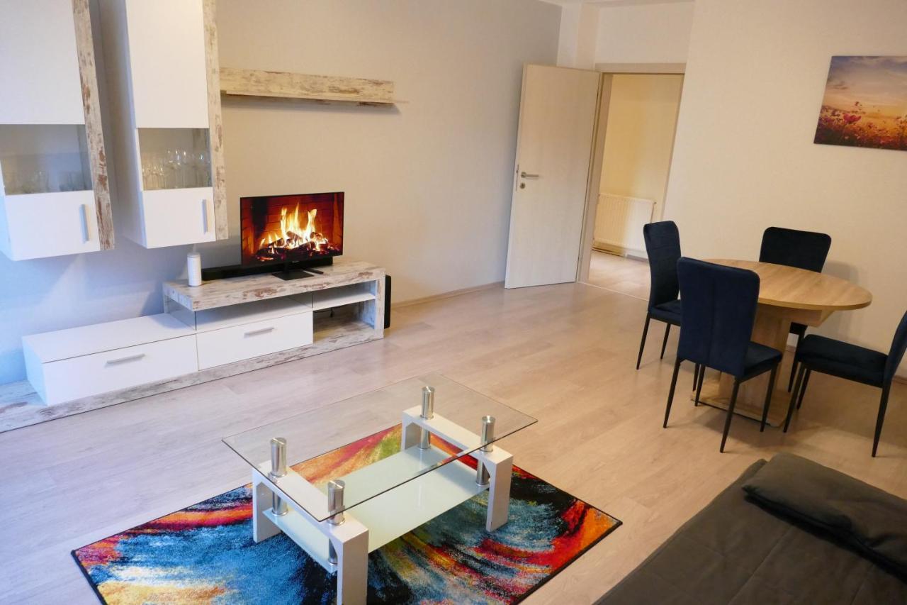 Modern And Light 2-Room Apartment Виена Екстериор снимка